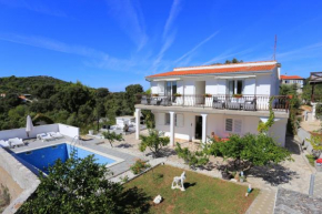 Family friendly apartments with a swimming pool Razanj, Rogoznica - 17867, Rogoznica